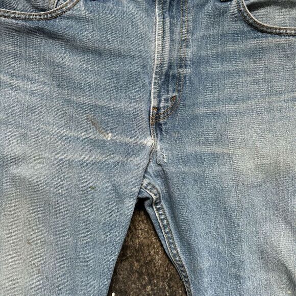 Levi’s 505 Distressed Light Wash Jeans Size 34x30 Regular Fit 100% Cotton - Picture 15 of 16